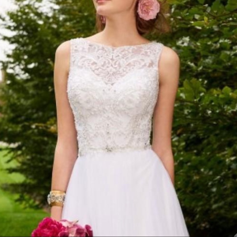 Camille La Vie Wedding Dress | Size 4 | BEAUTIFUL